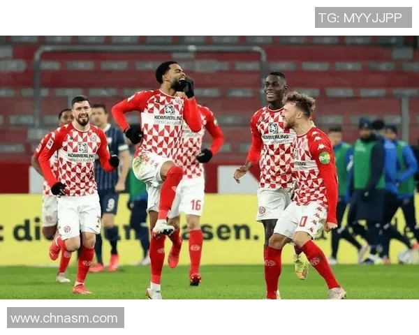 不来梅与门兴的精彩对决谁能在德甲赛场上笑到最后