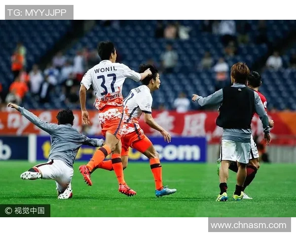 大阪飞脚迎战济州联期待精彩对决双方球员全力以赴争夺胜利荣耀