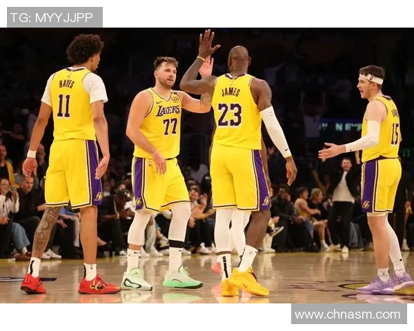 掘金与马刺激战四月二十六日NBA季后赛精彩对决即将上演